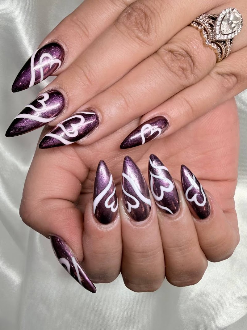 Pretty Q Nails & Spa (Main Street Verrado) photo 4