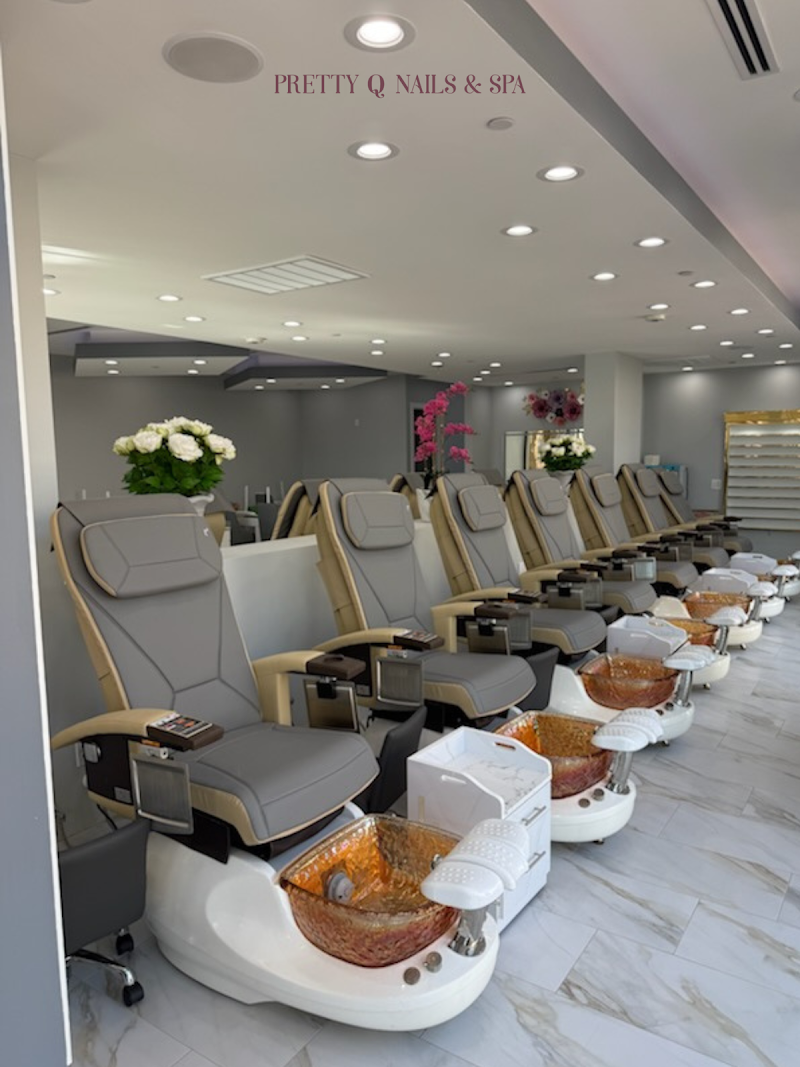 Pretty Q Nails & Spa (Main Street Verrado) photo 3