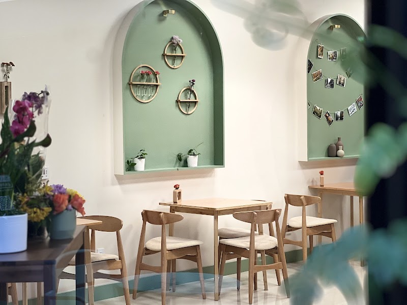 Shemroon Cafe photo 3