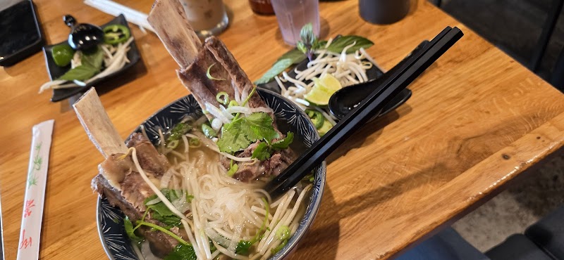 Xin Chào Eatery photo 5