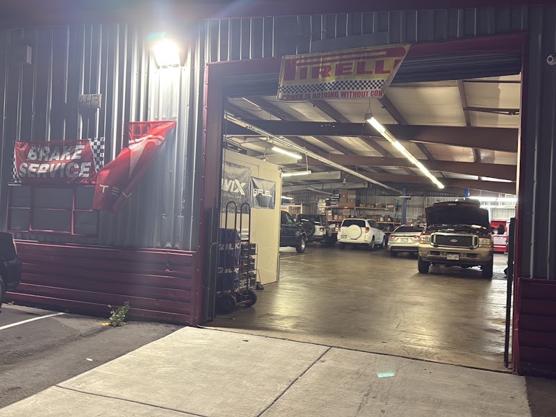 FAST TRACK AUTO SERVICE & TIRE WAREHOUSE photo 5
