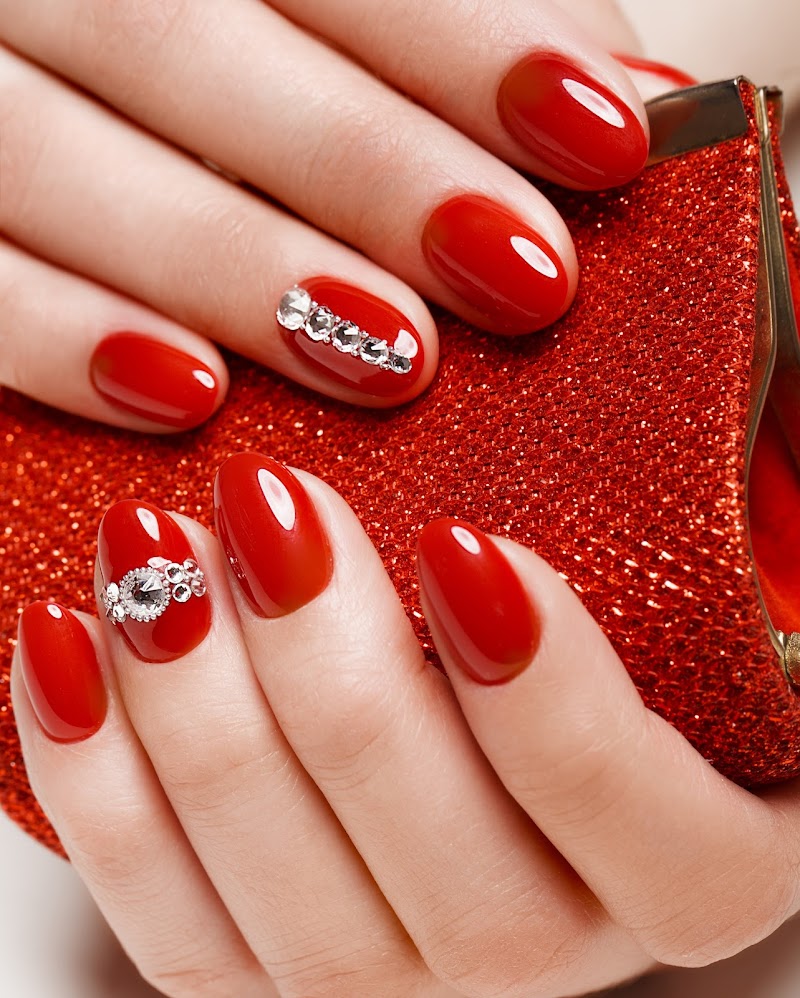 Golden Nails photo 5