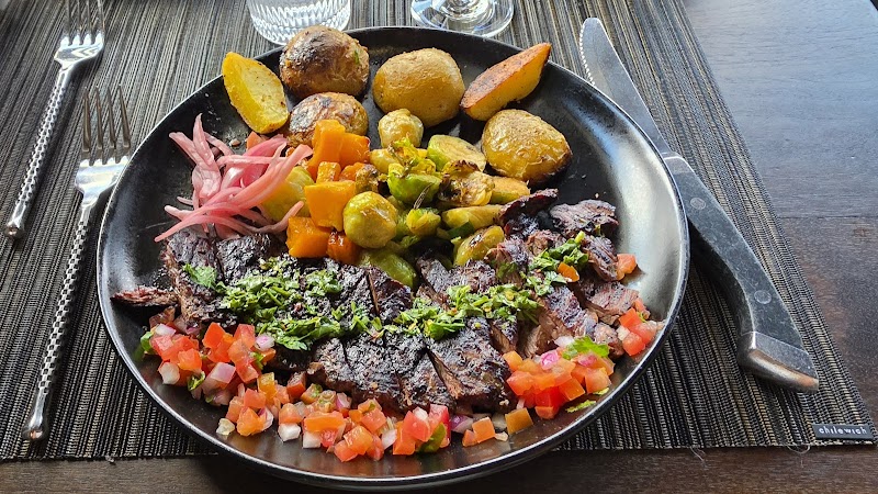 Mariposa Latin Inspired Grill photo 3
