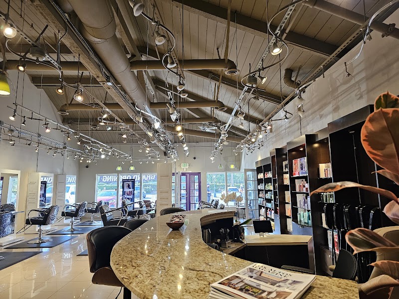 Photo of Krsto Salon