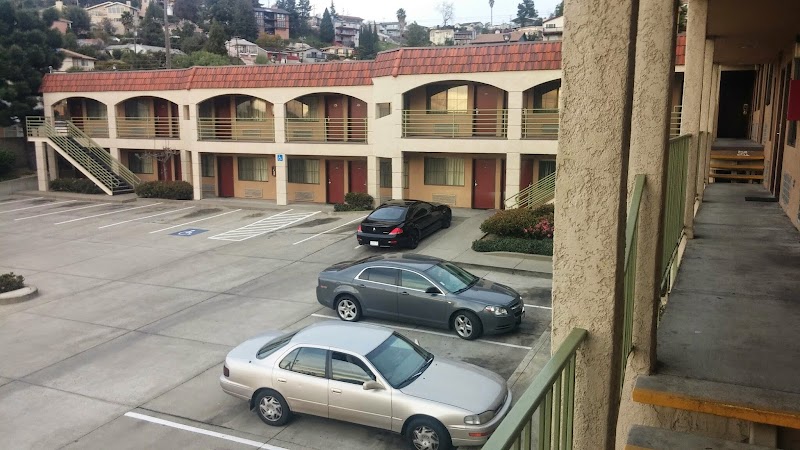 Valley Inn photo 2