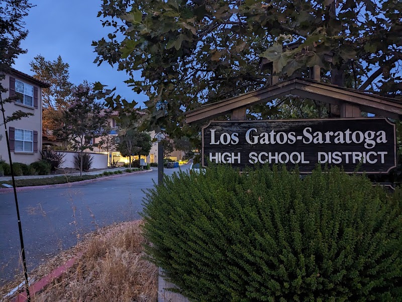 Los Gatos-Saratoga Union High School District photo 4