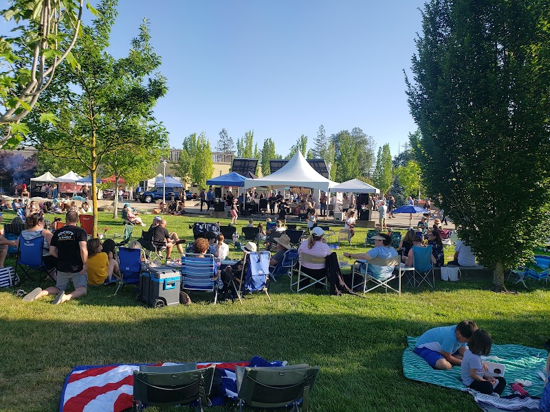 Rohnert Park Farmers' Market photo 2