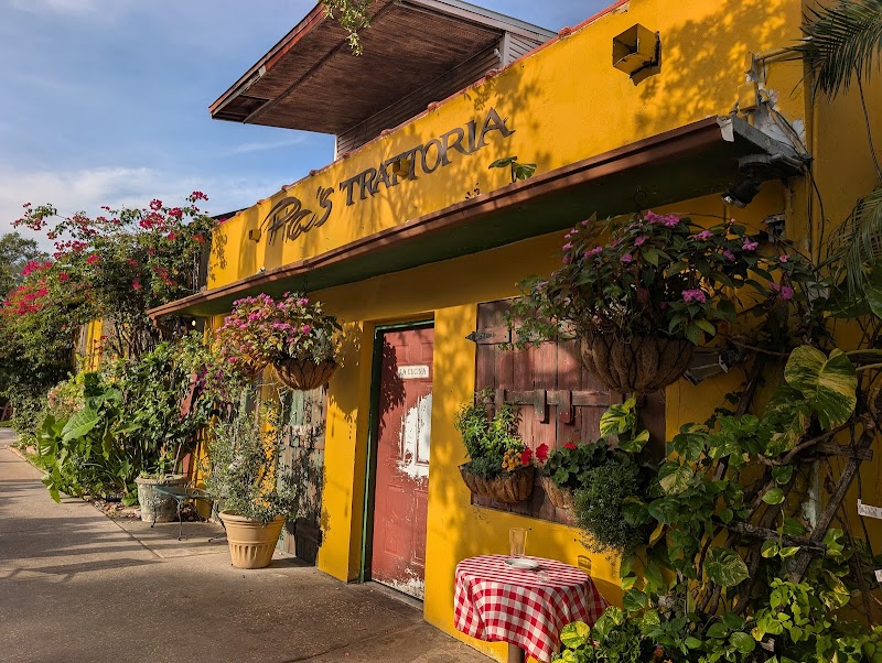 Pia's Trattoria photo 2