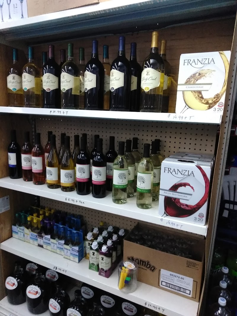 Hudson Beach Mini Mart photo 4