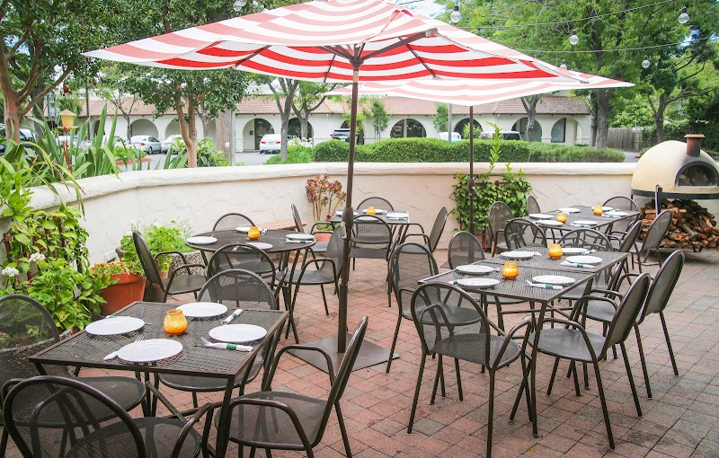 Photo of Pietro's No.2 Ristorante, Bar & Lounge