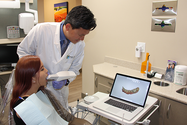 Photo of Frank Hsu, DDS