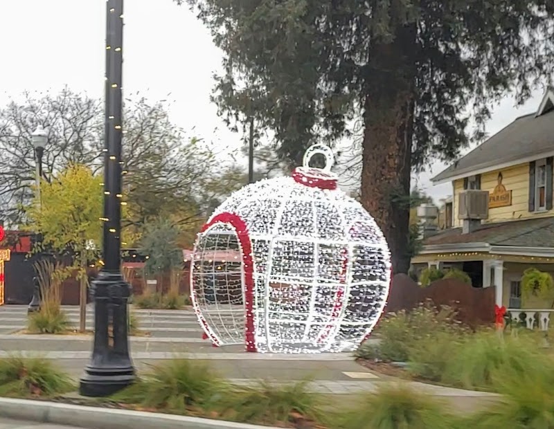 Photo of Healdsburg Traffic Circle