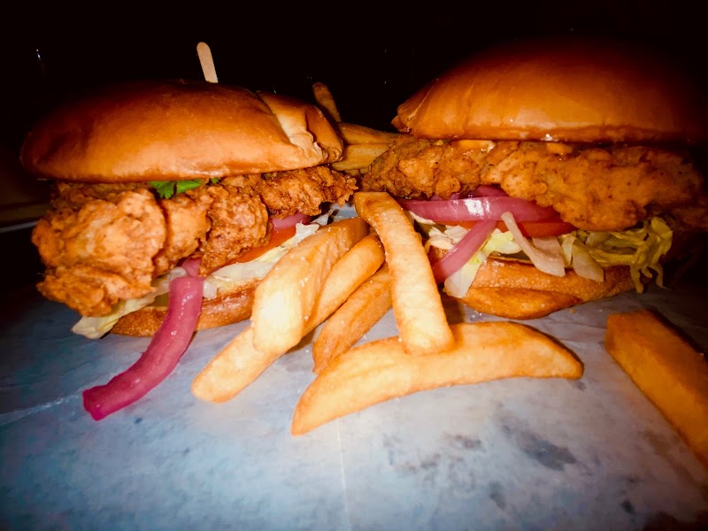 kicks Sports and Grill photo 2
