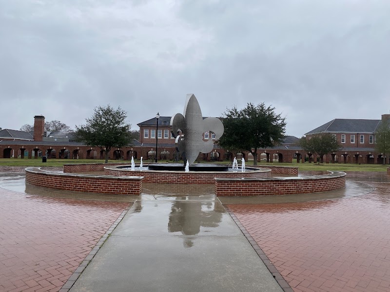 University of Louisiana Lafayette photo 3