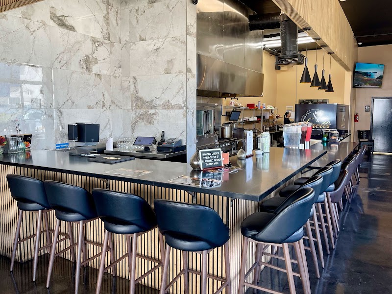 Photo of Lonell's | Soul Food Cuisine