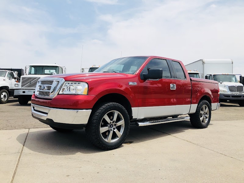 Ray and Bob's Truck and Trailer Sales photo 3