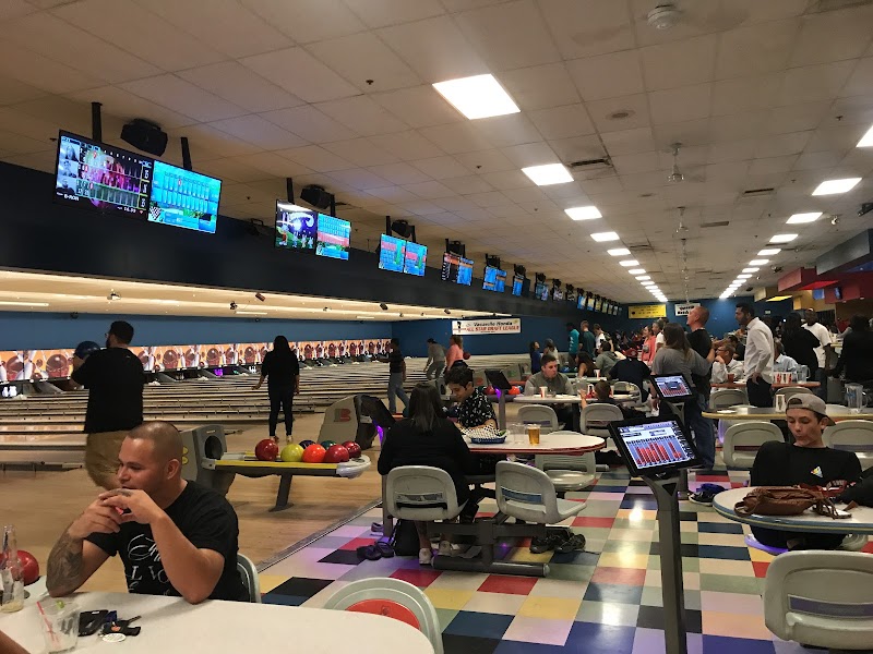 Lucky Strike Vacaville photo 4
