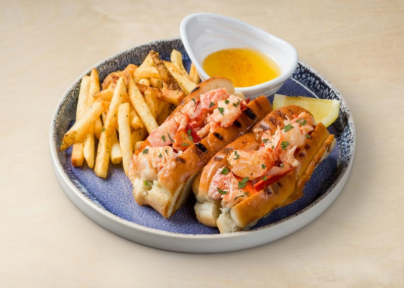 California Fish Grill photo 3