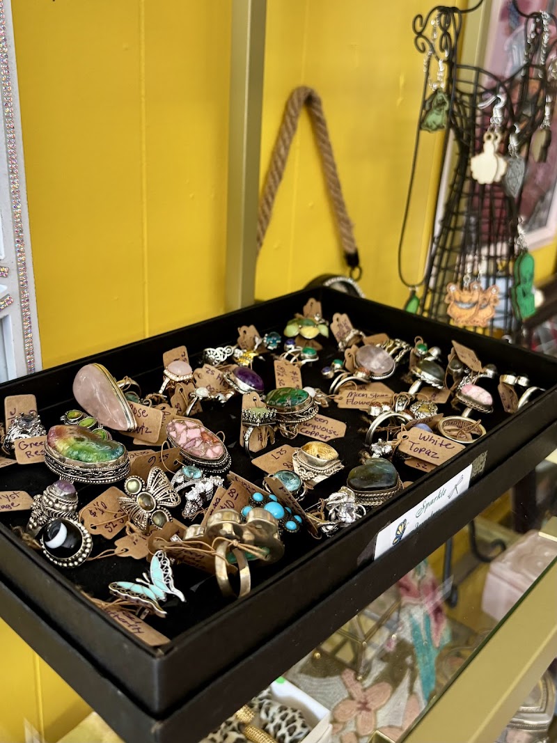 Bobeana’s Bazaar photo 4