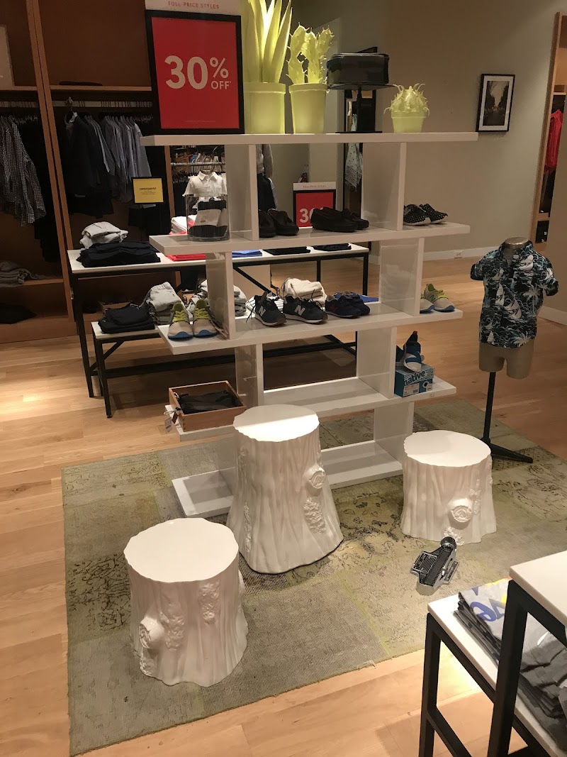 J.Crew photo 3