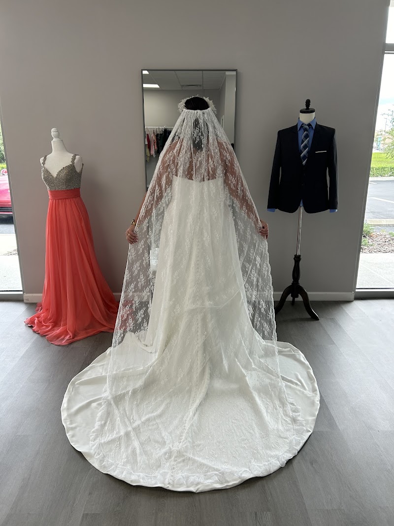 Anna's Alteration photo 4