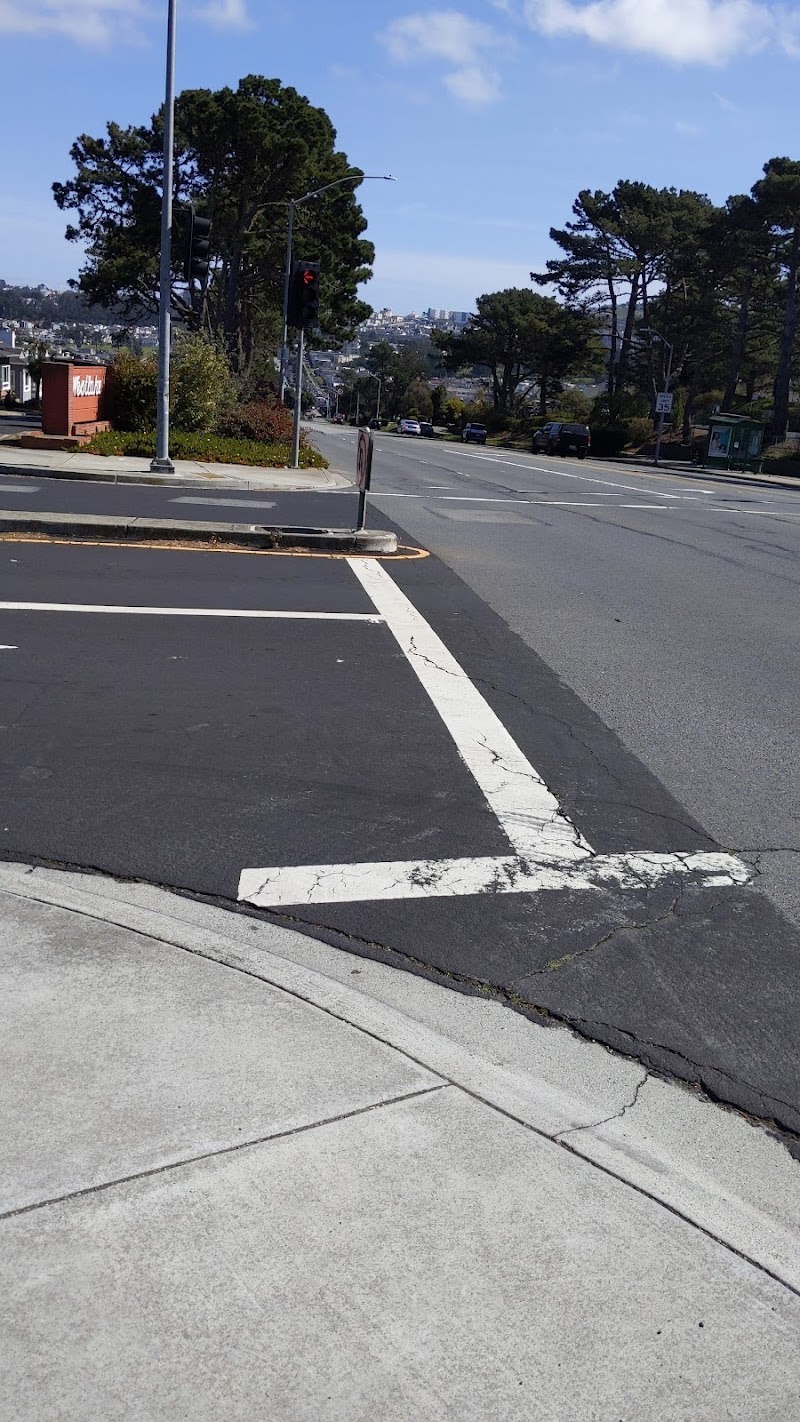 John Daly Blvd & Dorchester Dr photo 5