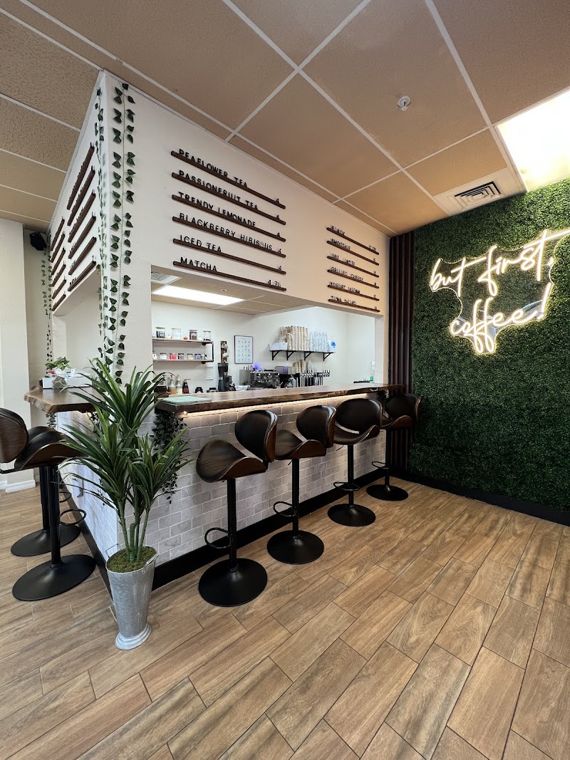 VAPE CAFE - Smoke Shop, Dispensary (Kratom and Coffee Bar) photo 3