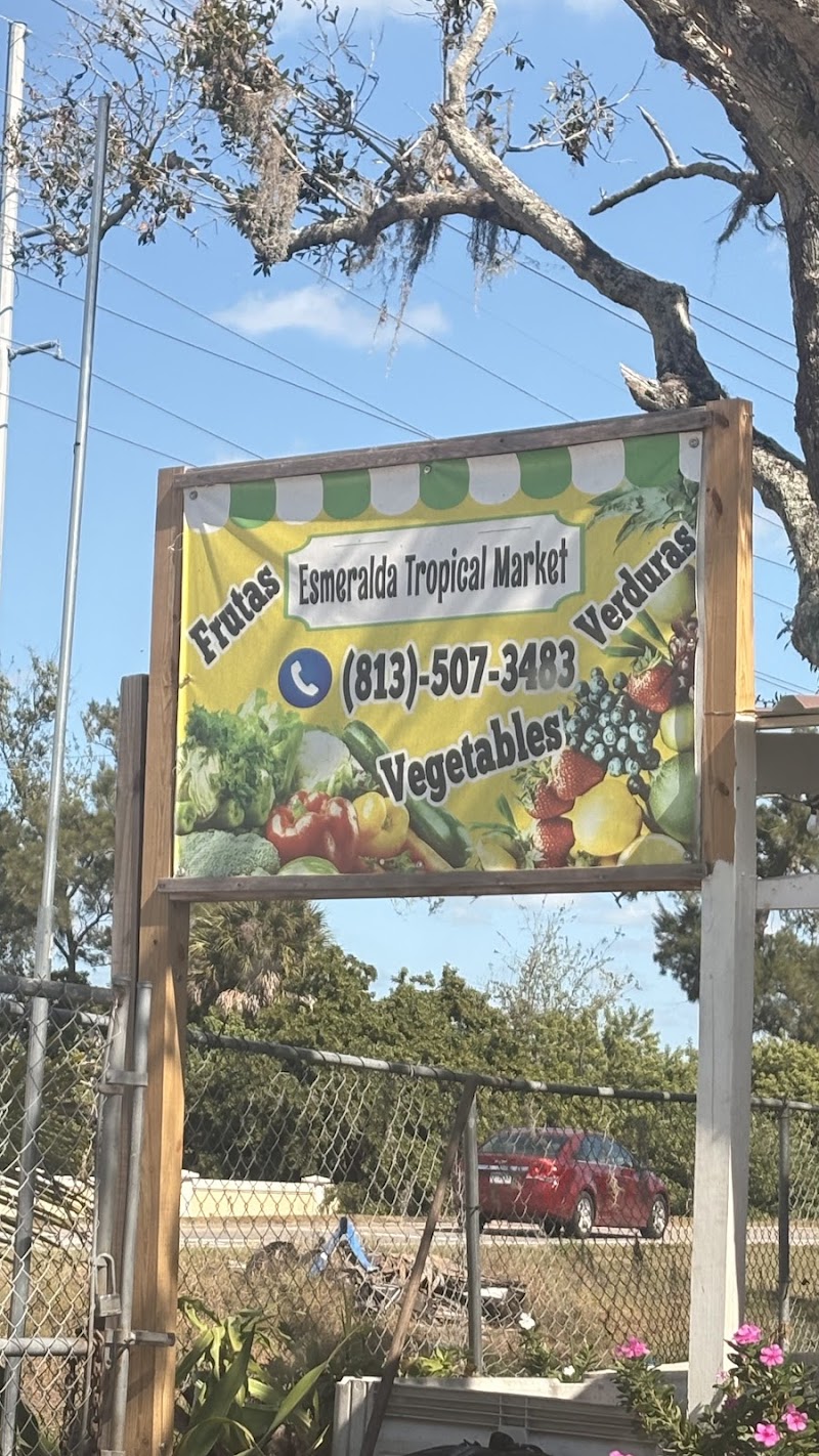 Photo of Esmeralda Tropical Market