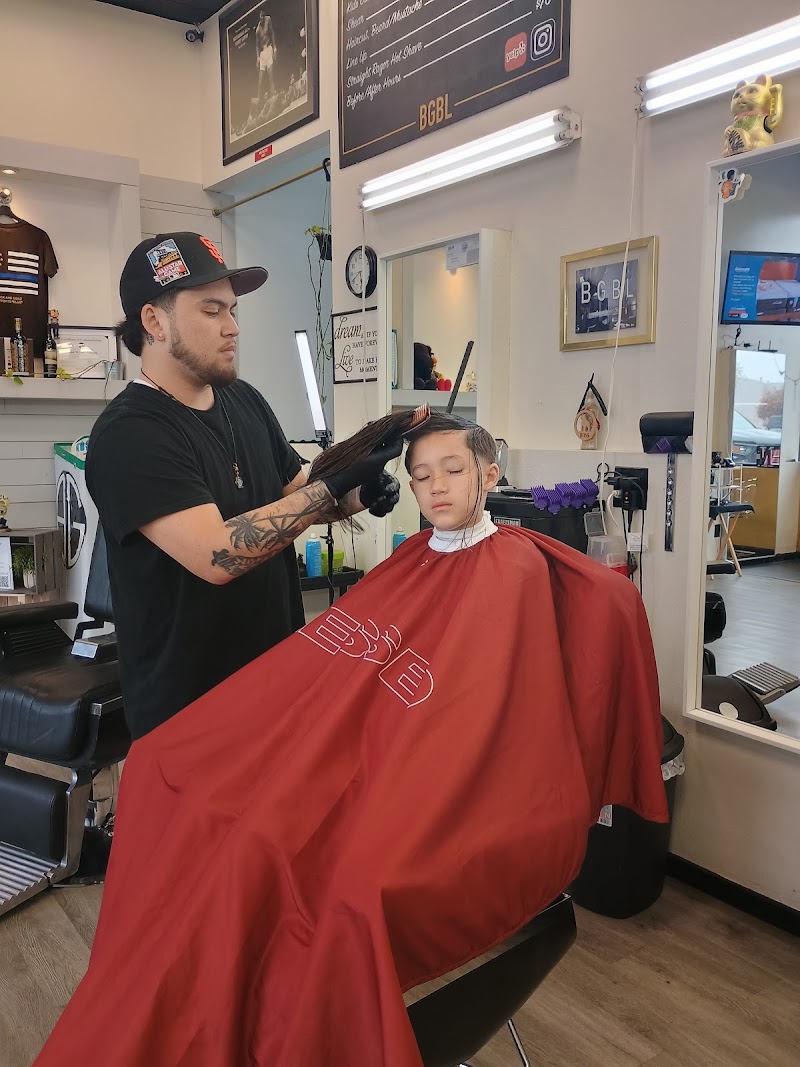 Black & Gold Barber Lounge photo 3