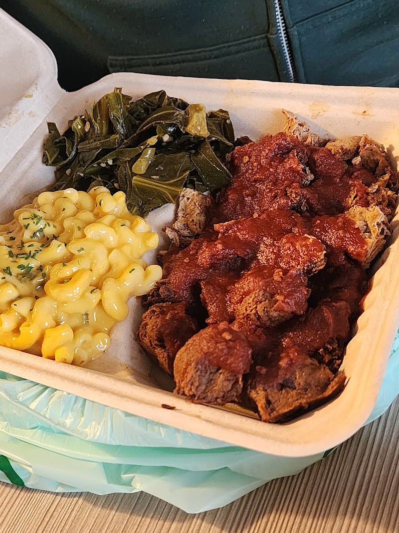 Vegan Mob - Vegan BBQ and Soul Food photo 3