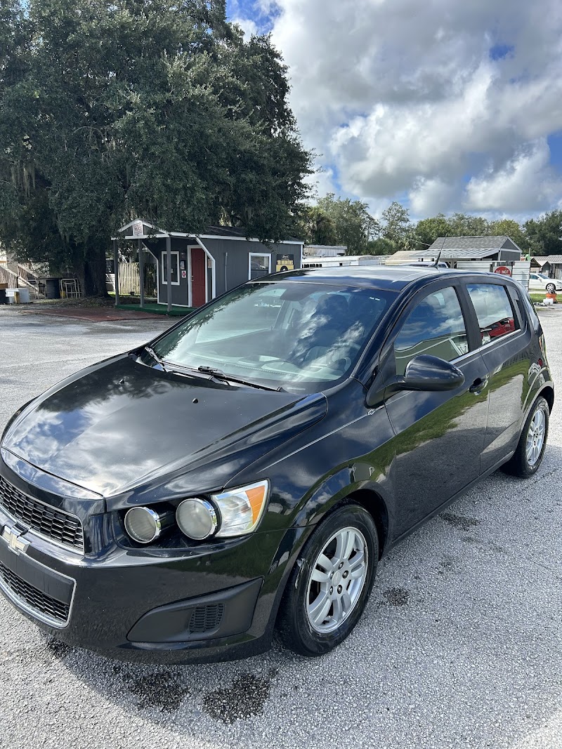 Carrs Auto Sales LLC photo 4