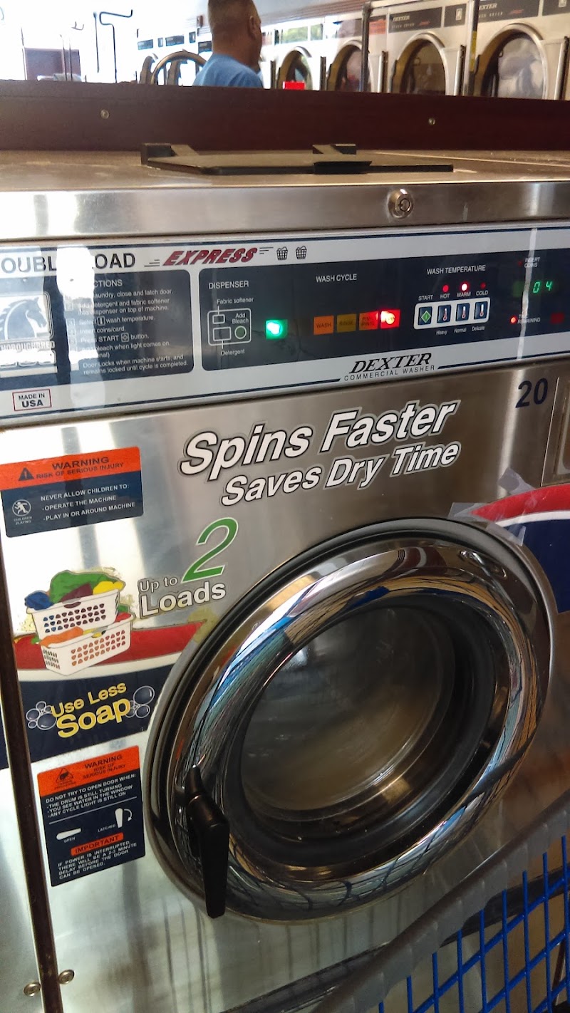 Blue Water Express Laundry photo 4