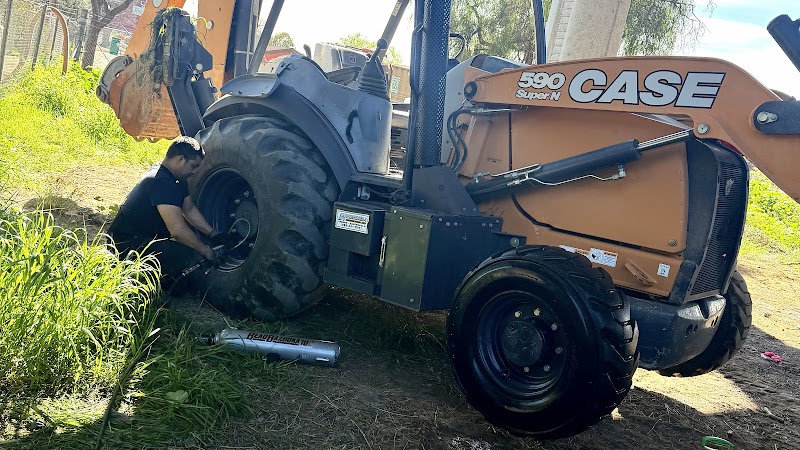 Photo of Juan’s Roadsides service tire