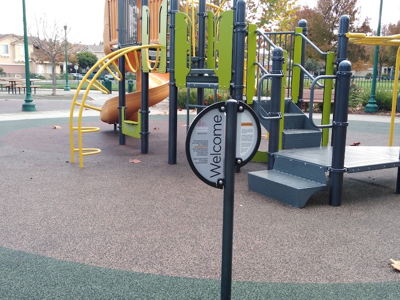 University Square Park photo 4