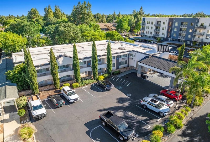 Prodigy Hotel, a Days Inn by Wyndham photo 5
