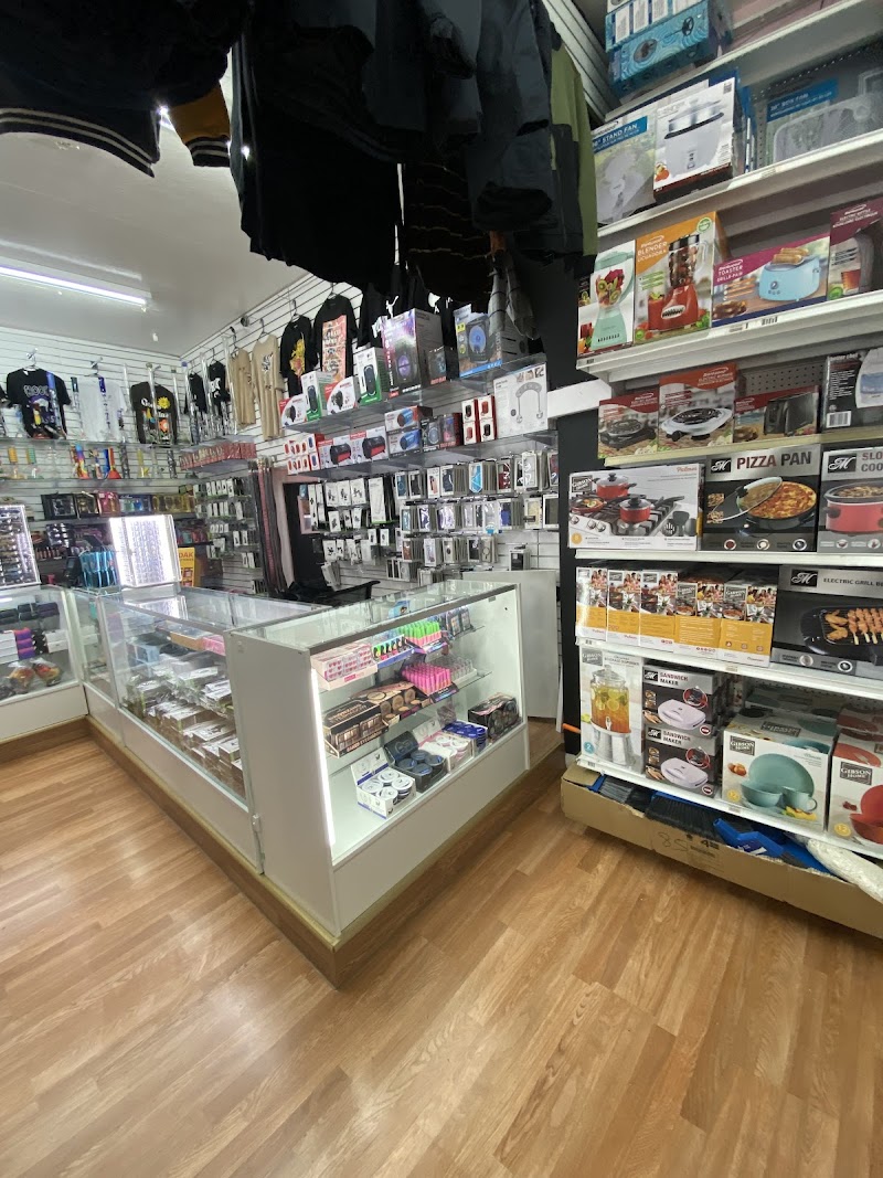 23RD convenience Market photo 5