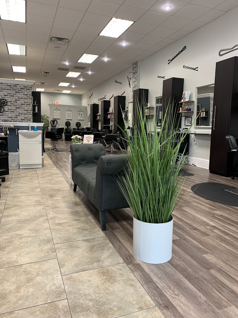 B-dazzled Hair and Nail Salon LLC photo 4