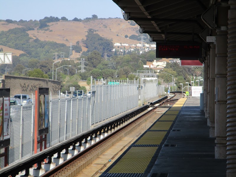 Photo of Castro Valley Station