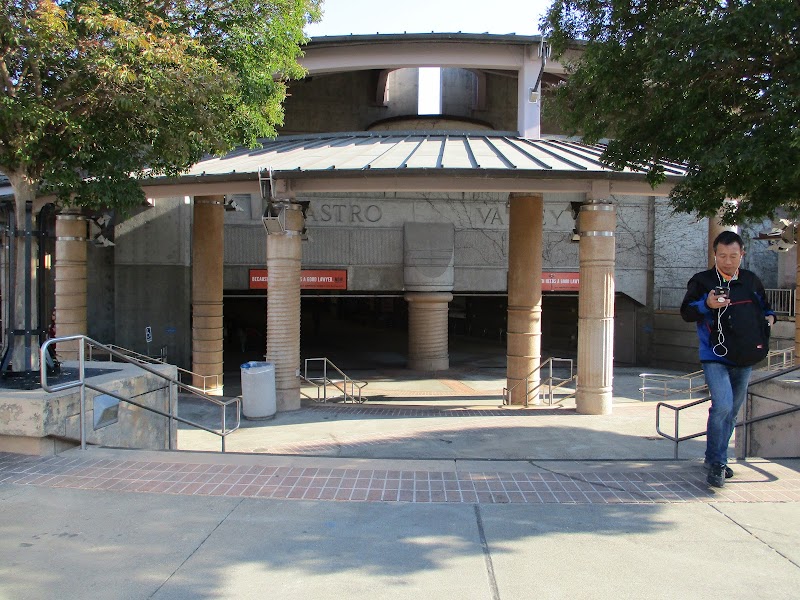 Castro Valley Station photo 2
