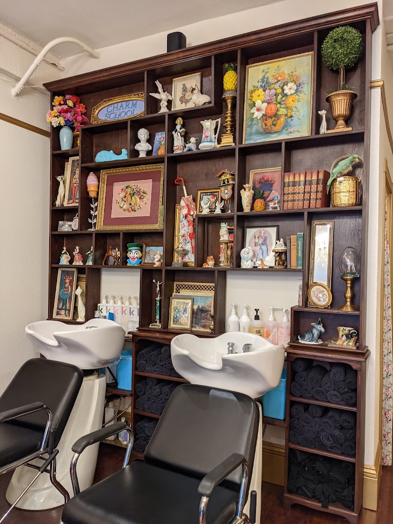 Charm School Salon photo 5