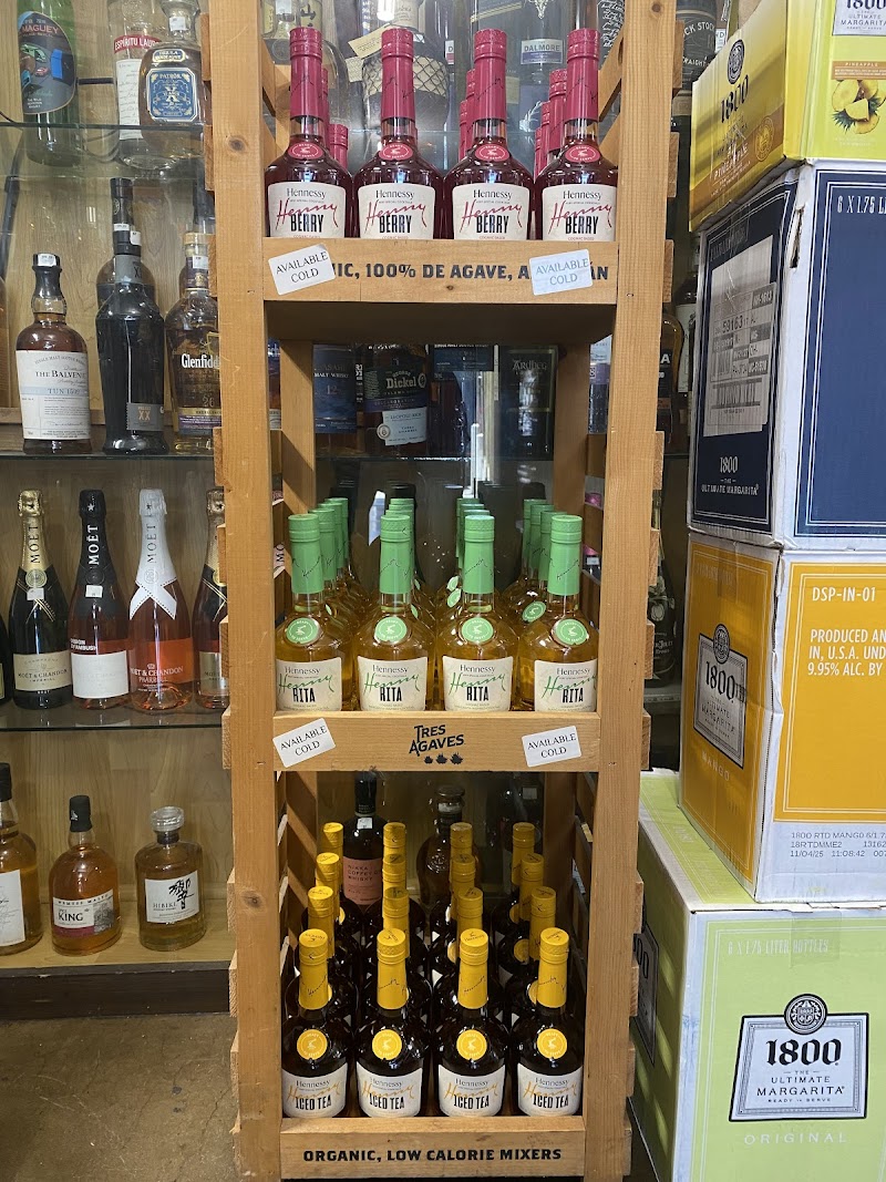 JJ's Liquor photo 3