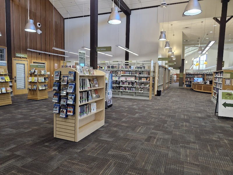 Photo of Saratoga Library