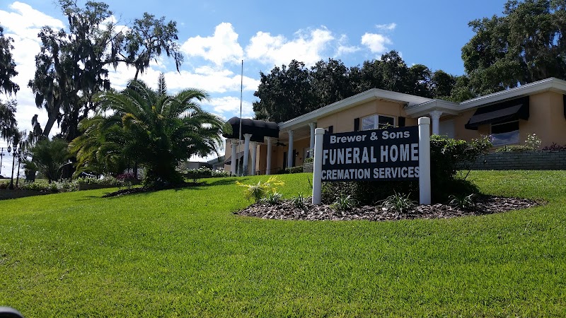 Brewer & Sons Funeral Homes - Clermont Chapel photo 2