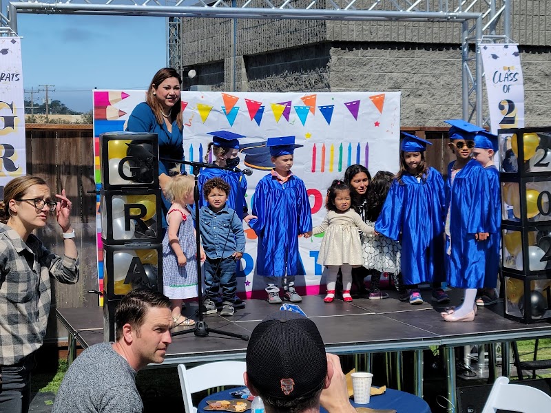Retoños Schoolhouse Spanish Immersion Preschool photo 2