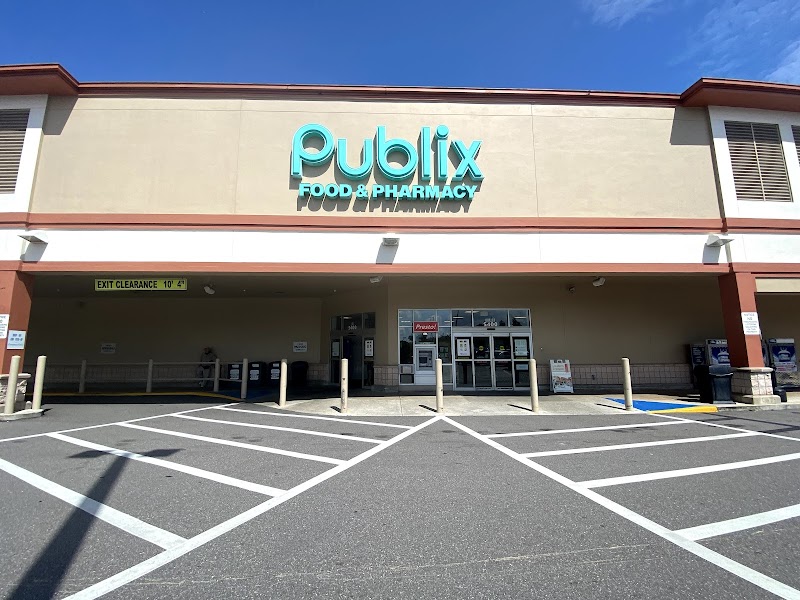 Photo of Publix Super Market at Hollybrook Plaza