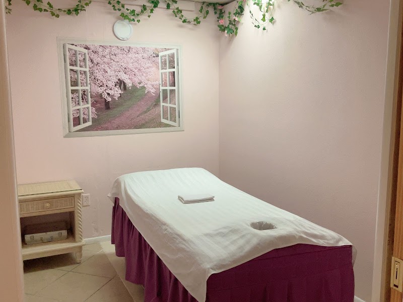 Eden on Palm Harbor Massage photo 2