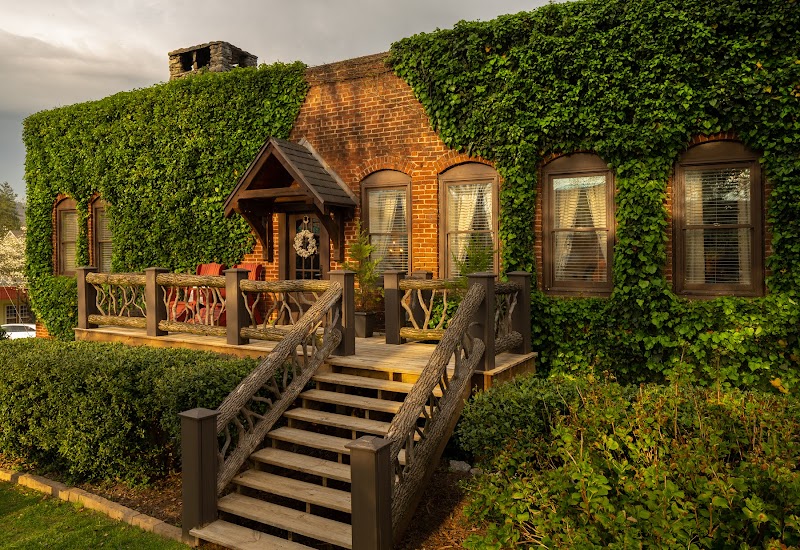 Photo of White Birch Inn