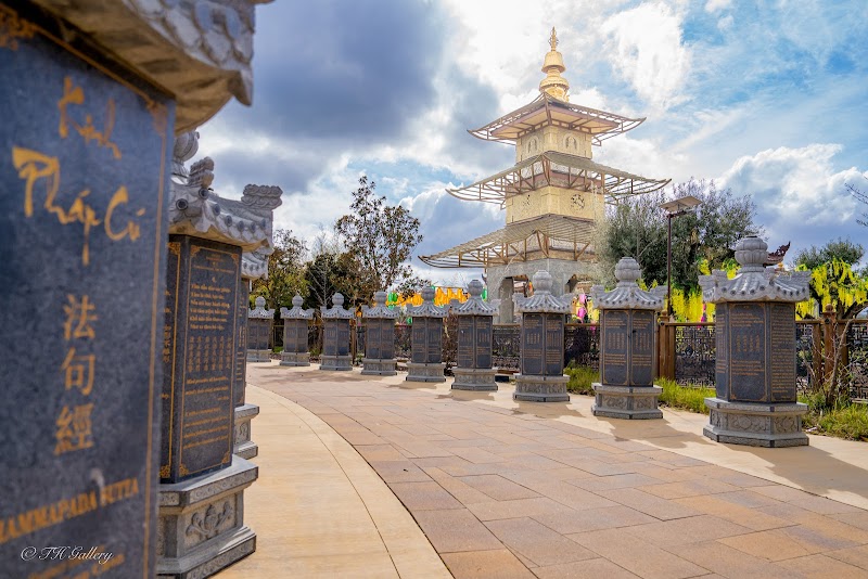Tam Tu Metta Buddhist Temple photo 3