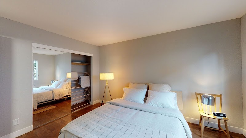 The Lagoons Apartments photo 2