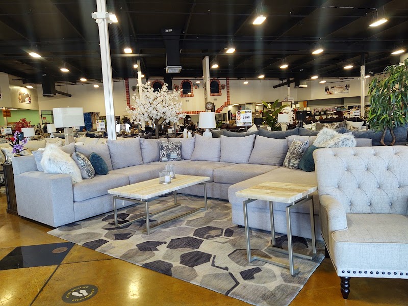 Del Sol Furniture & Mattress photo 5